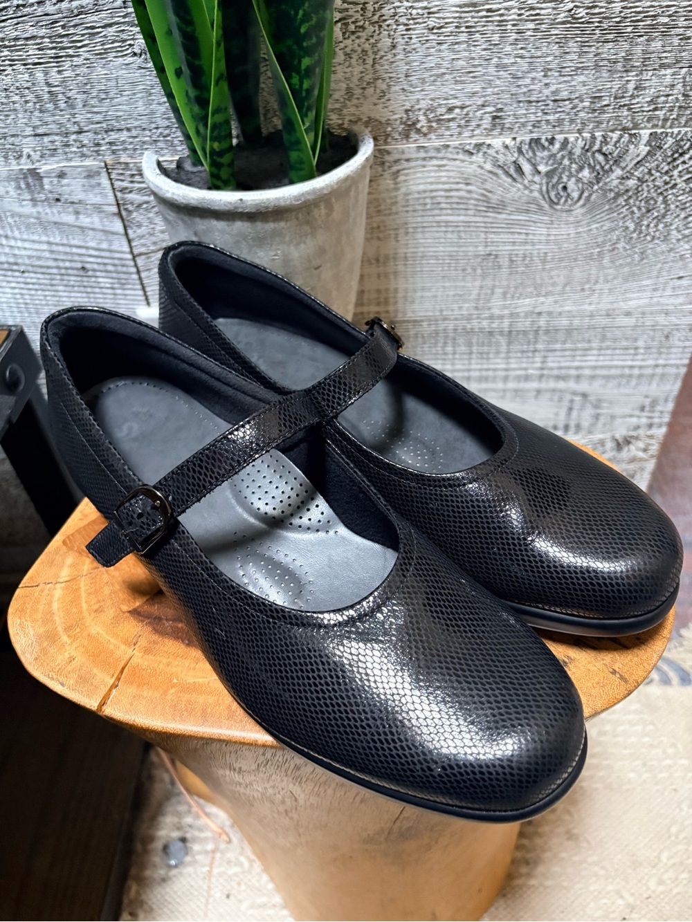 San Antonio Shoemakers (SAS) | "Maria" Mary-Jane Low Comfort Shoe - Women's 10.5